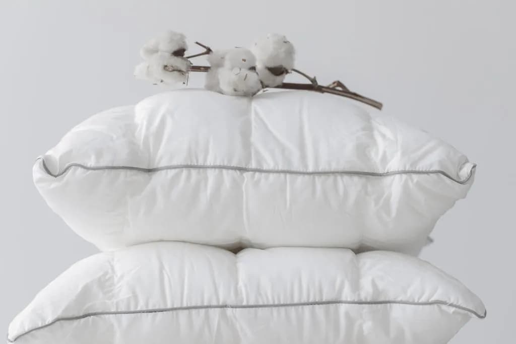 Jaki rozmiar poduszki do spania wybrać dla idealnego komfortu?