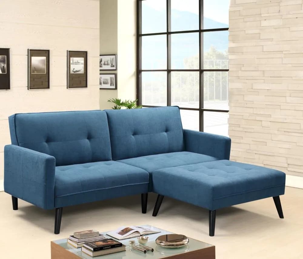 Kanapa z pufą jak narożnik – idealne rozwiązanie do małych salonów